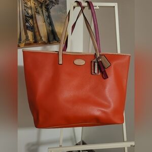 Coach tote